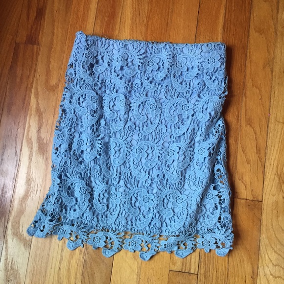 Forever 21 Blue Lace Bodycon Skirt - Picture 2 of 4